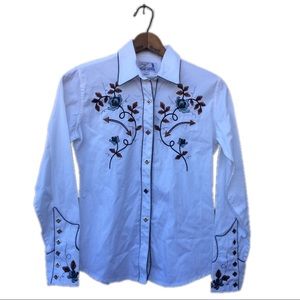 EUC* Embroidered Western Cowgirl Button Down Shirt